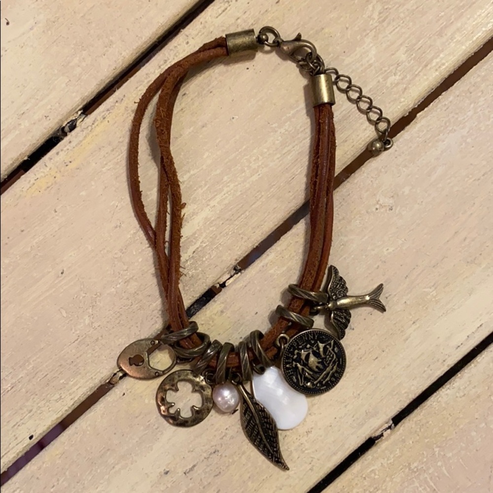 Charm bracelet